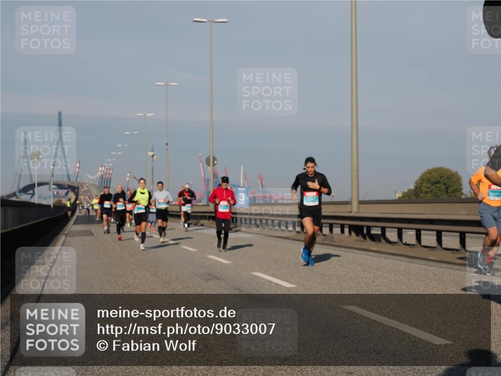 03.10.2025 - Köhlbrandbrückenlauf Fabian Wolf http://msf.ph/oto/9033007 03.10.2025 09:47:07 Position 3  meine-sportfotos.de