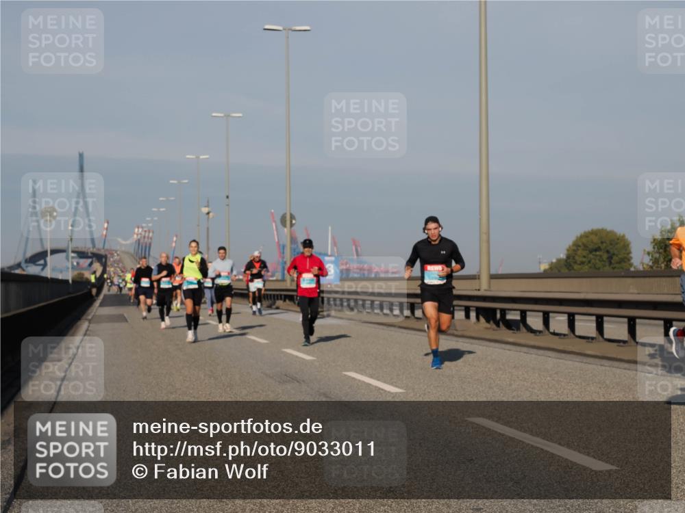 03.10.2025 - Köhlbrandbrückenlauf Fabian Wolf http://msf.ph/oto/9033011 03.10.2025 09:47:07 Position 3  meine-sportfotos.de