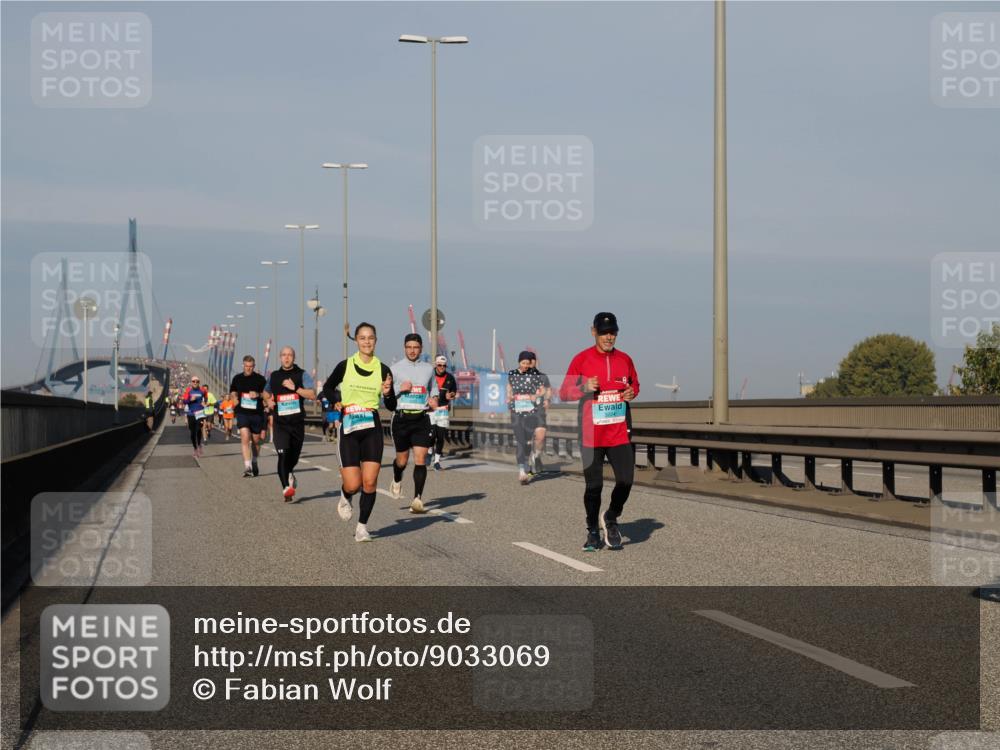 03.10.2025 - Köhlbrandbrückenlauf Fabian Wolf http://msf.ph/oto/9033069 03.10.2025 09:47:10 Position 3 3 meine-sportfotos.de