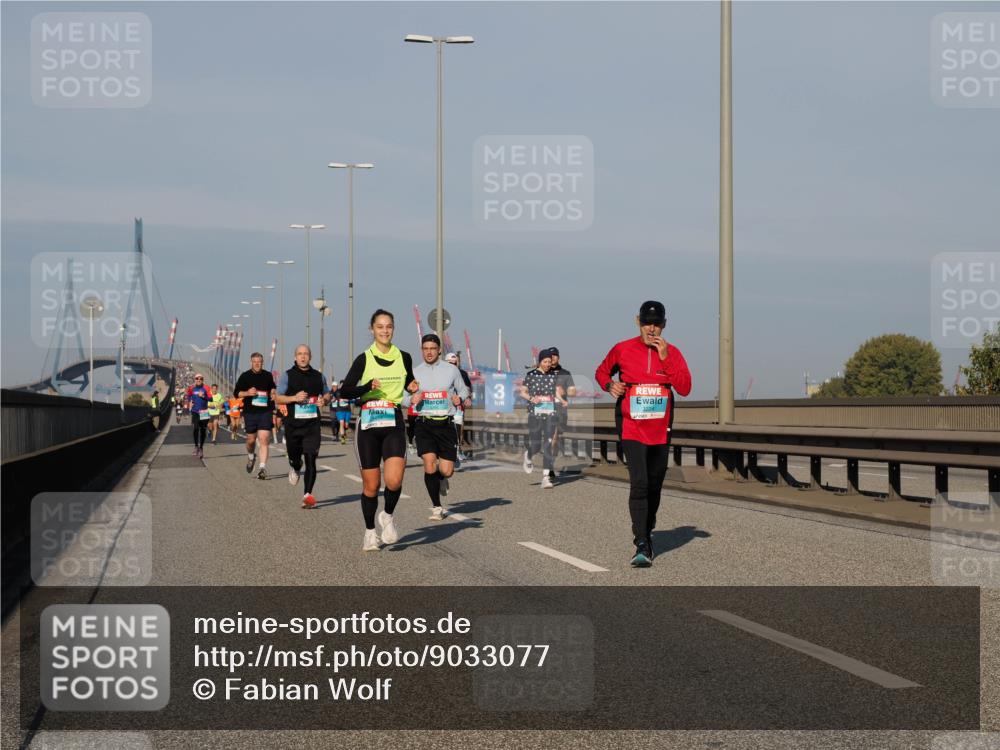 03.10.2025 - Köhlbrandbrückenlauf Fabian Wolf http://msf.ph/oto/9033077 03.10.2025 09:47:10 Position 3 3 meine-sportfotos.de