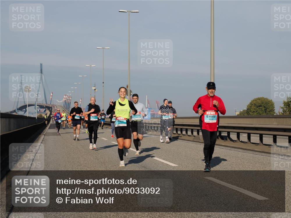 03.10.2025 - Köhlbrandbrückenlauf Fabian Wolf http://msf.ph/oto/9033092 03.10.2025 09:47:11 Position 3 3224, 3454 meine-sportfotos.de