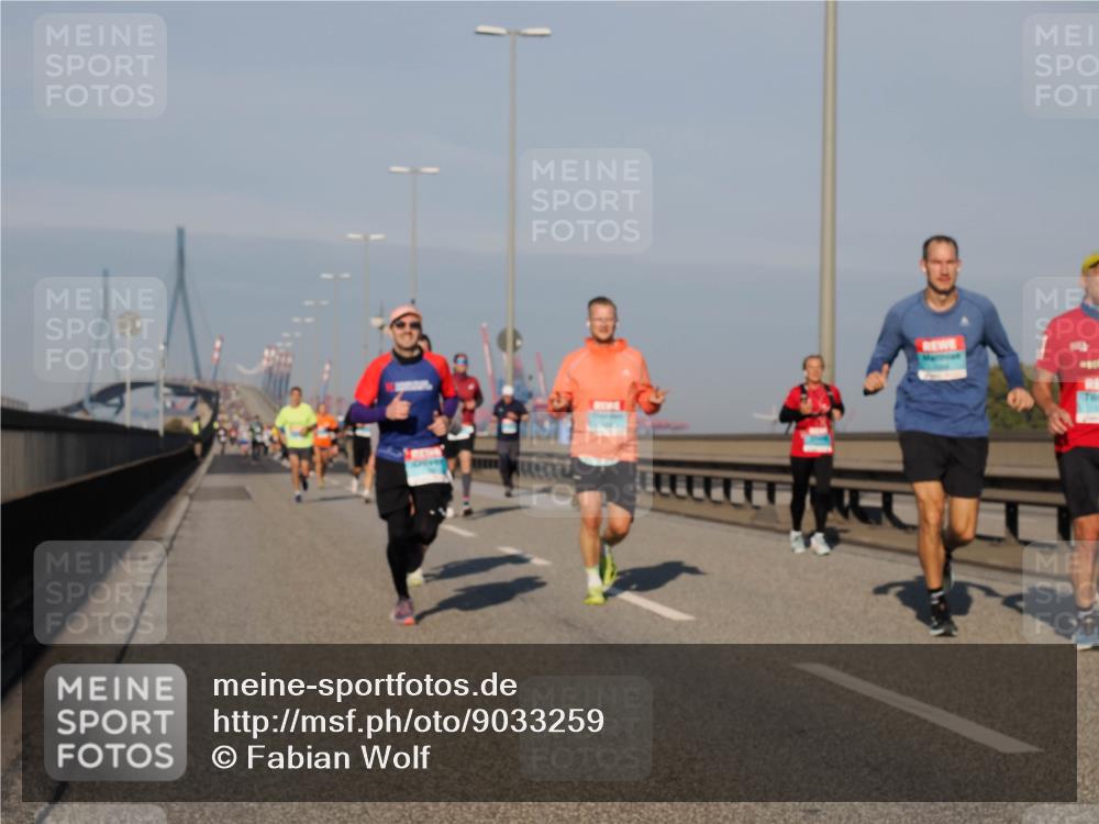 03.10.2025 - Köhlbrandbrückenlauf Fabian Wolf http://msf.ph/oto/9033259 03.10.2025 09:47:19 Position 3  meine-sportfotos.de