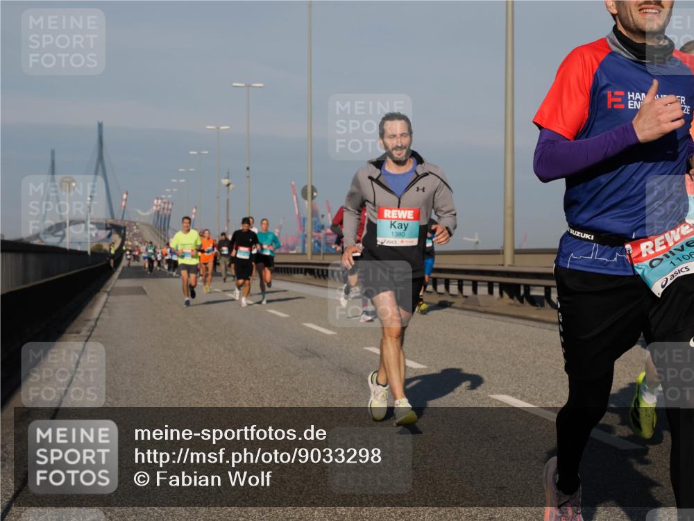 03.10.2025 - Köhlbrandbrückenlauf Fabian Wolf http://msf.ph/oto/9033298 03.10.2025 09:47:21 Position 3 1380, 0, 1106 meine-sportfotos.de