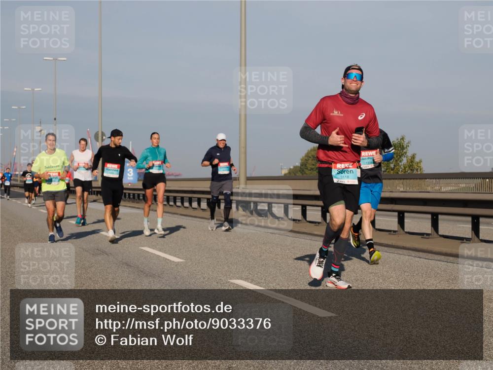 03.10.2025 - Köhlbrandbrückenlauf Fabian Wolf http://msf.ph/oto/9033376 03.10.2025 09:47:25 Position 3 3, 3118, 1316 meine-sportfotos.de