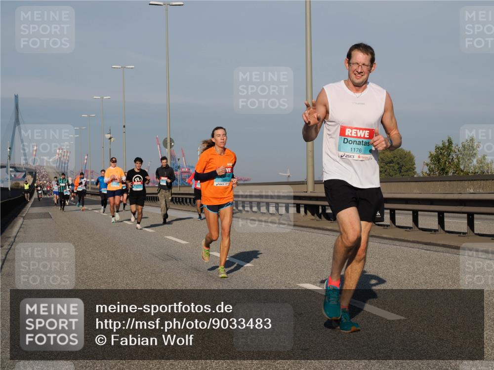 03.10.2025 - Köhlbrandbrückenlauf Fabian Wolf http://msf.ph/oto/9033483 03.10.2025 09:47:30 Position 3 2849, 1176 meine-sportfotos.de