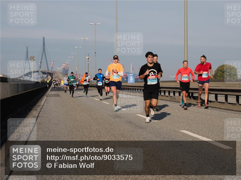 03.10.2025 - Köhlbrandbrückenlauf Fabian Wolf http://msf.ph/oto/9033575 03.10.2025 09:47:34 Position 3 3, 2901 meine-sportfotos.de
