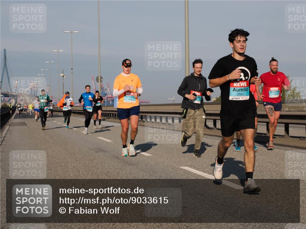 03.10.2025 - Köhlbrandbrückenlauf Fabian Wolf http://msf.ph/oto/9033615 03.10.2025 09:47:35 Position 3 1474, 2901, 1273 meine-sportfotos.de