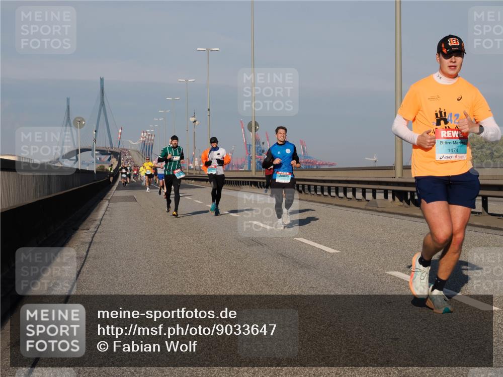 03.10.2025 - Köhlbrandbrückenlauf Fabian Wolf http://msf.ph/oto/9033647 03.10.2025 09:47:37 Position 3 42, 1474 meine-sportfotos.de