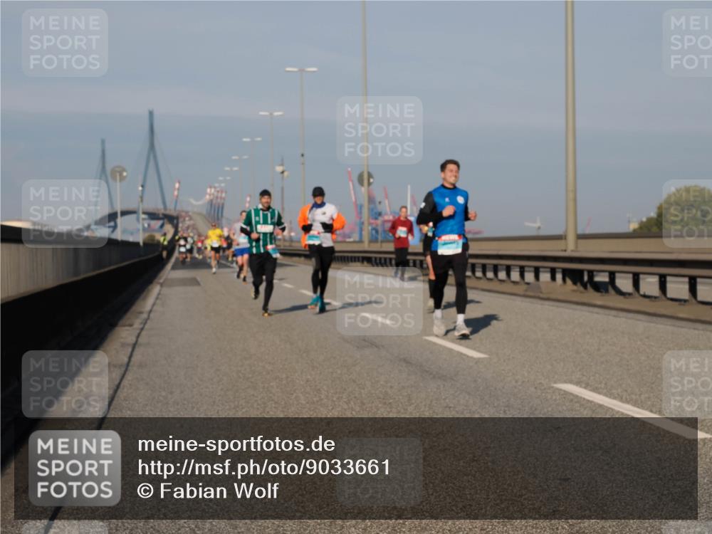 03.10.2025 - Köhlbrandbrückenlauf Fabian Wolf http://msf.ph/oto/9033661 03.10.2025 09:47:38 Position 3  meine-sportfotos.de