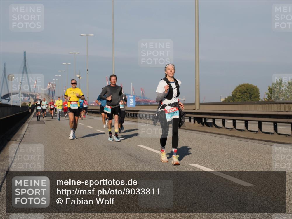 03.10.2025 - Köhlbrandbrückenlauf Fabian Wolf http://msf.ph/oto/9033811 03.10.2025 09:47:49 Position 3 3 meine-sportfotos.de