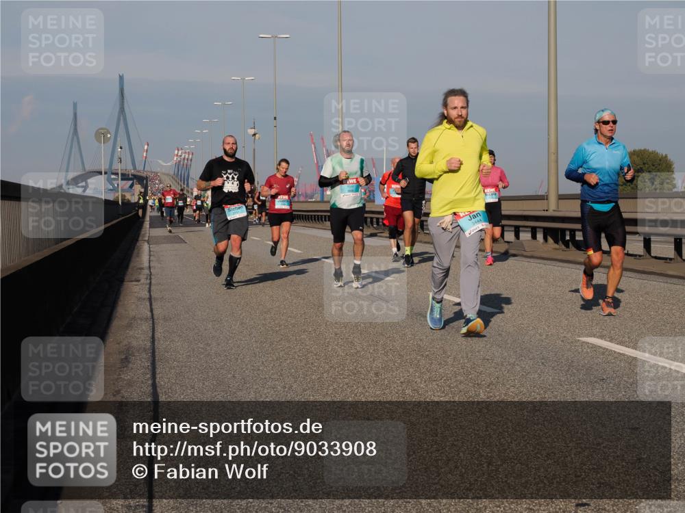 03.10.2025 - Köhlbrandbrückenlauf Fabian Wolf http://msf.ph/oto/9033908 03.10.2025 09:48:00 Position 3 2791, 3444 meine-sportfotos.de