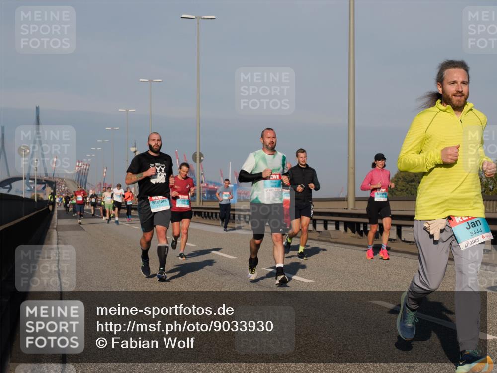 03.10.2025 - Köhlbrandbrückenlauf Fabian Wolf http://msf.ph/oto/9033930 03.10.2025 09:48:02 Position 3 3444 meine-sportfotos.de