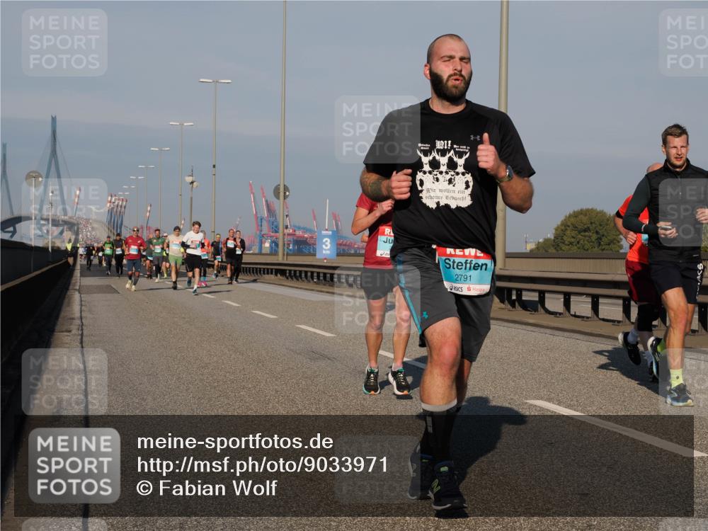 03.10.2025 - Köhlbrandbrückenlauf Fabian Wolf http://msf.ph/oto/9033971 03.10.2025 09:48:04 Position 3 2791 meine-sportfotos.de