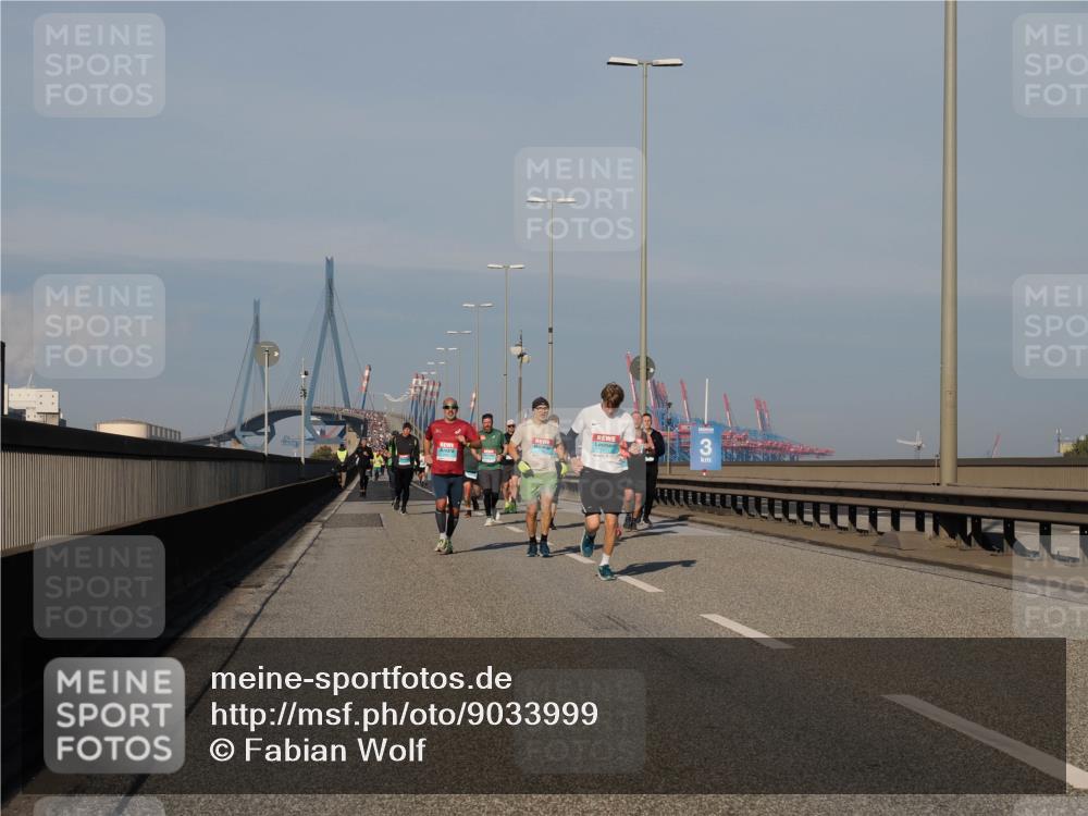 03.10.2025 - Köhlbrandbrückenlauf Fabian Wolf http://msf.ph/oto/9033999 03.10.2025 09:48:09 Position 3 3 meine-sportfotos.de