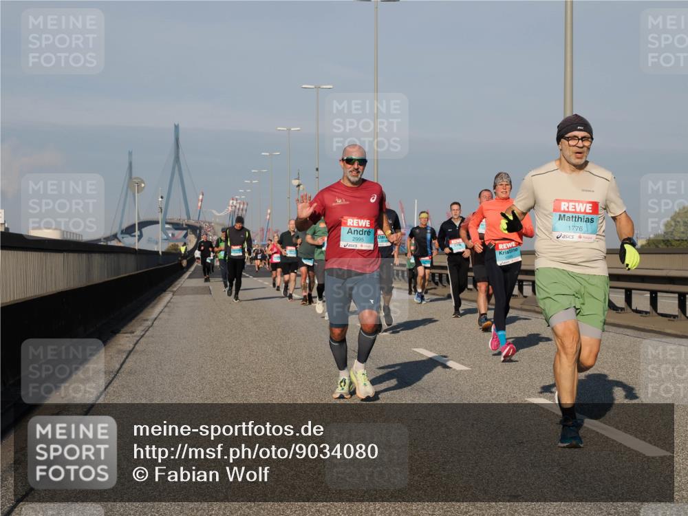 03.10.2025 - Köhlbrandbrückenlauf Fabian Wolf http://msf.ph/oto/9034080 03.10.2025 09:48:14 Position 3 2995, 1776 meine-sportfotos.de