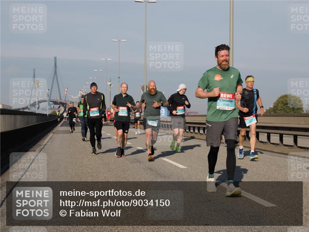 03.10.2025 - Köhlbrandbrückenlauf Fabian Wolf http://msf.ph/oto/9034150 03.10.2025 09:48:19 Position 3 1105 meine-sportfotos.de