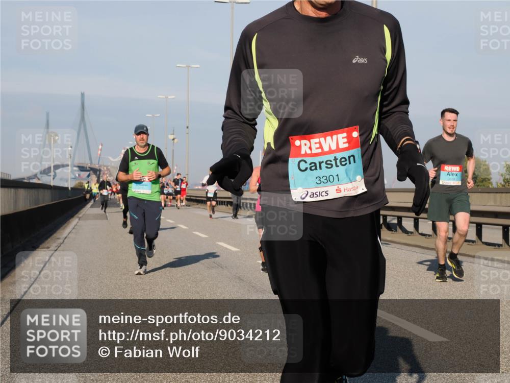 03.10.2025 - Köhlbrandbrückenlauf Fabian Wolf http://msf.ph/oto/9034212 03.10.2025 09:48:23 Position 3 3301, 3659 meine-sportfotos.de