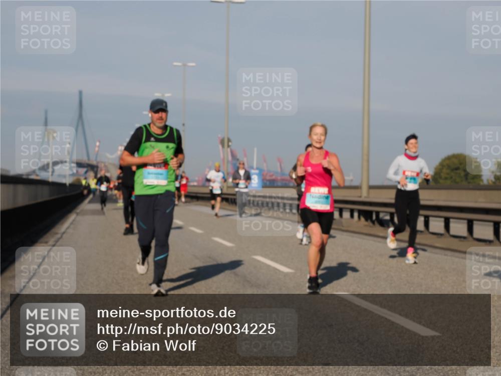 03.10.2025 - Köhlbrandbrückenlauf Fabian Wolf http://msf.ph/oto/9034225 03.10.2025 09:48:24 Position 3  meine-sportfotos.de