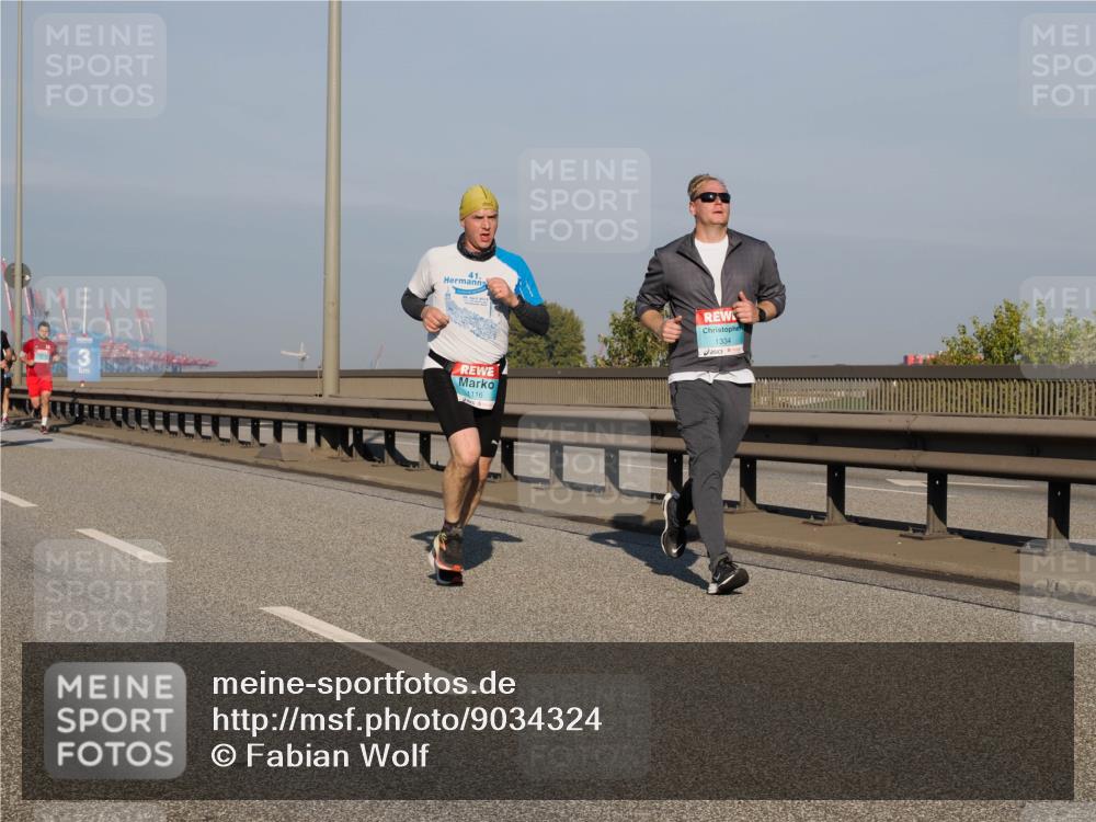03.10.2025 - Köhlbrandbrückenlauf Fabian Wolf http://msf.ph/oto/9034324 03.10.2025 09:48:32 Position 3 41, 3, 1116, 1334 meine-sportfotos.de