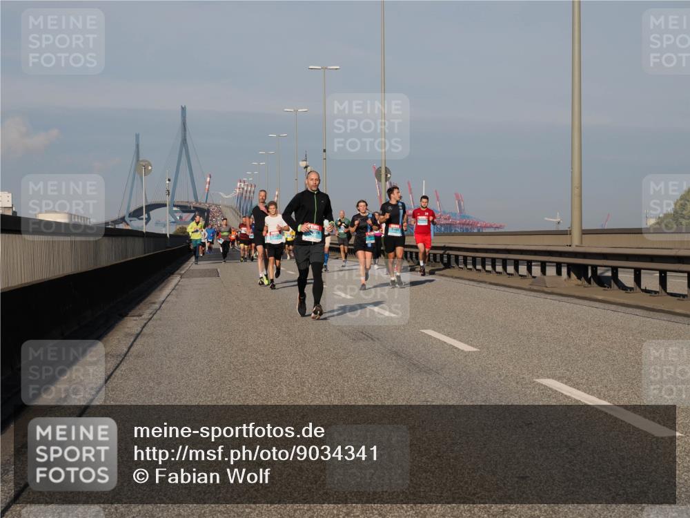 03.10.2025 - Köhlbrandbrückenlauf Fabian Wolf http://msf.ph/oto/9034341 03.10.2025 09:48:33 Position 3  meine-sportfotos.de