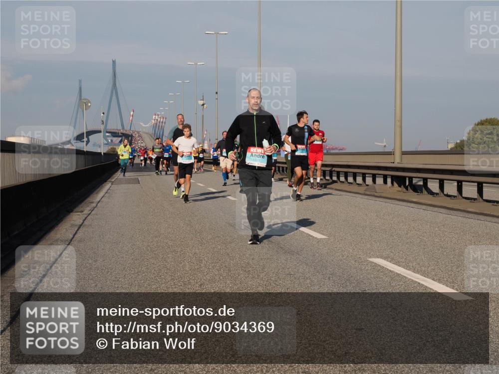 03.10.2025 - Köhlbrandbrückenlauf Fabian Wolf http://msf.ph/oto/9034369 03.10.2025 09:48:35 Position 3 1313 meine-sportfotos.de
