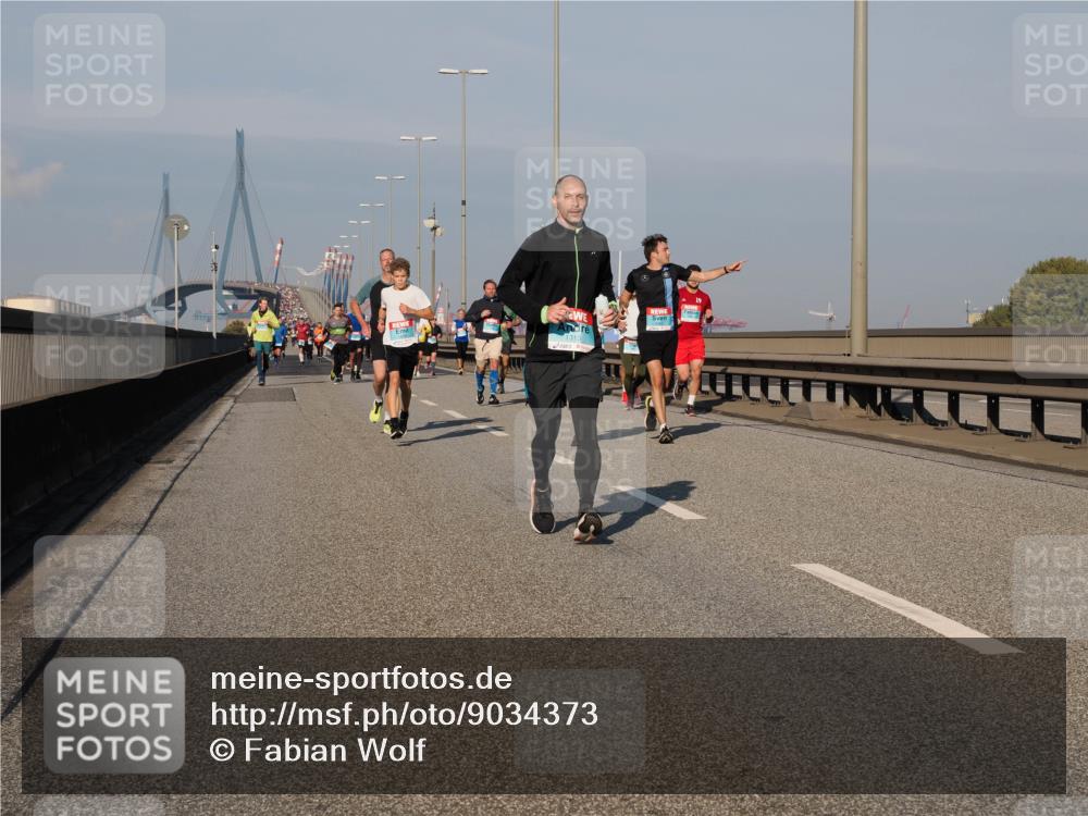 03.10.2025 - Köhlbrandbrückenlauf Fabian Wolf http://msf.ph/oto/9034373 03.10.2025 09:48:35 Position 3  meine-sportfotos.de