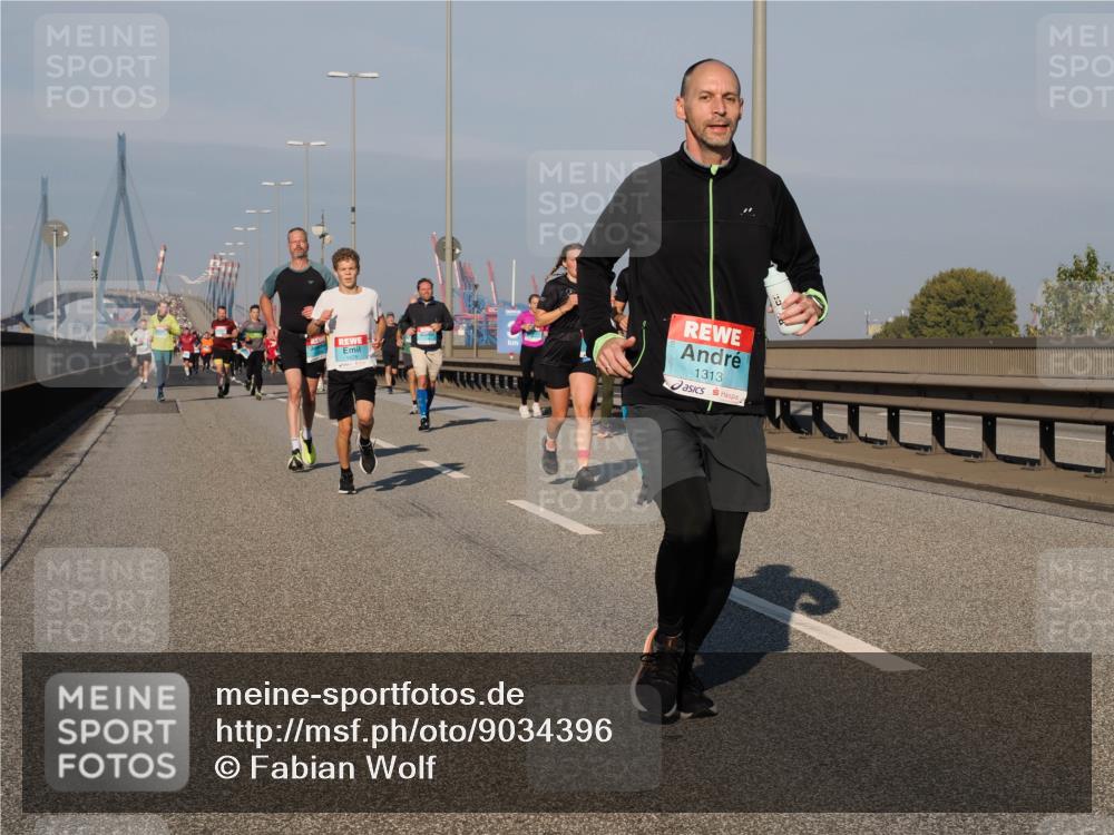 03.10.2025 - Köhlbrandbrückenlauf Fabian Wolf http://msf.ph/oto/9034396 03.10.2025 09:48:37 Position 3 1313 meine-sportfotos.de