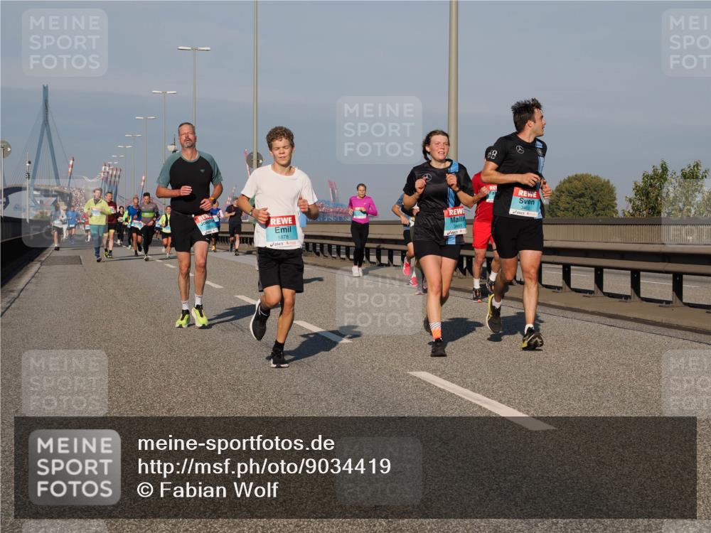 03.10.2025 - Köhlbrandbrückenlauf Fabian Wolf http://msf.ph/oto/9034419 03.10.2025 09:48:39 Position 3  meine-sportfotos.de