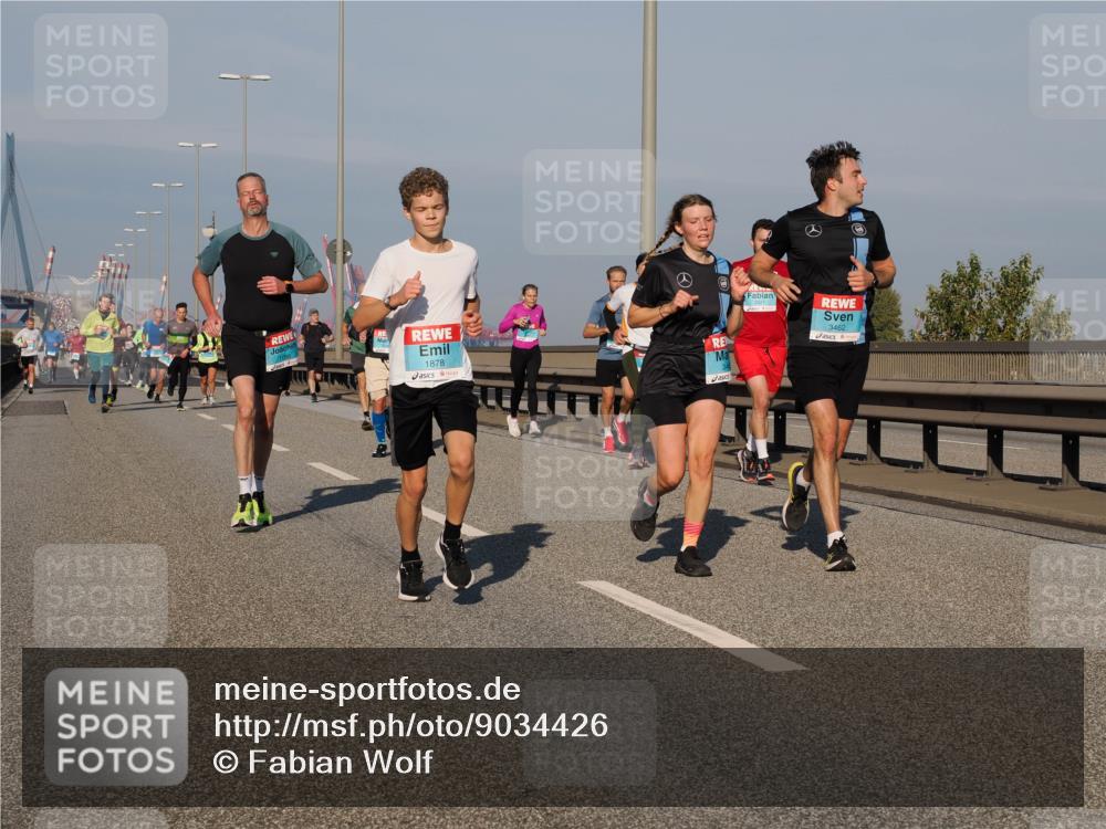 03.10.2025 - Köhlbrandbrückenlauf Fabian Wolf http://msf.ph/oto/9034426 03.10.2025 09:48:39 Position 3 1878, 34621 meine-sportfotos.de