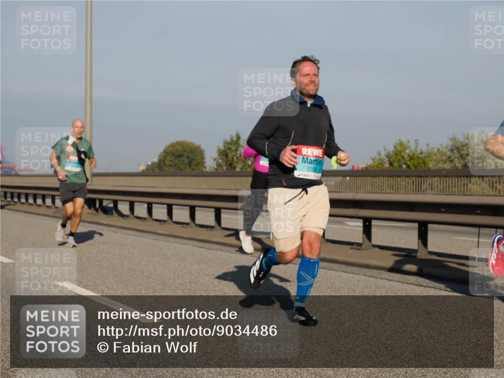 03.10.2025 - Köhlbrandbrückenlauf Fabian Wolf http://msf.ph/oto/9034486 03.10.2025 09:48:44 Position 3 3708 meine-sportfotos.de