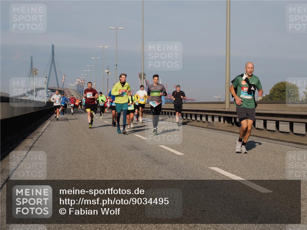 03.10.2025 - Köhlbrandbrückenlauf Fabian Wolf http://msf.ph/oto/9034495 03.10.2025 09:48:45 Position 3  meine-sportfotos.de