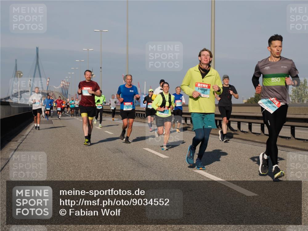 03.10.2025 - Köhlbrandbrückenlauf Fabian Wolf http://msf.ph/oto/9034552 03.10.2025 09:48:48 Position 3 1560, 1311 meine-sportfotos.de