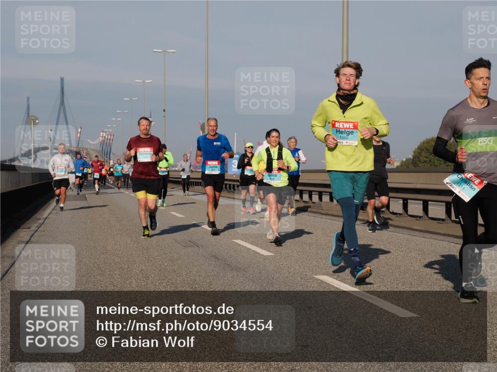 03.10.2025 - Köhlbrandbrückenlauf Fabian Wolf http://msf.ph/oto/9034554 03.10.2025 09:48:48 Position 3 1560, 1311 meine-sportfotos.de
