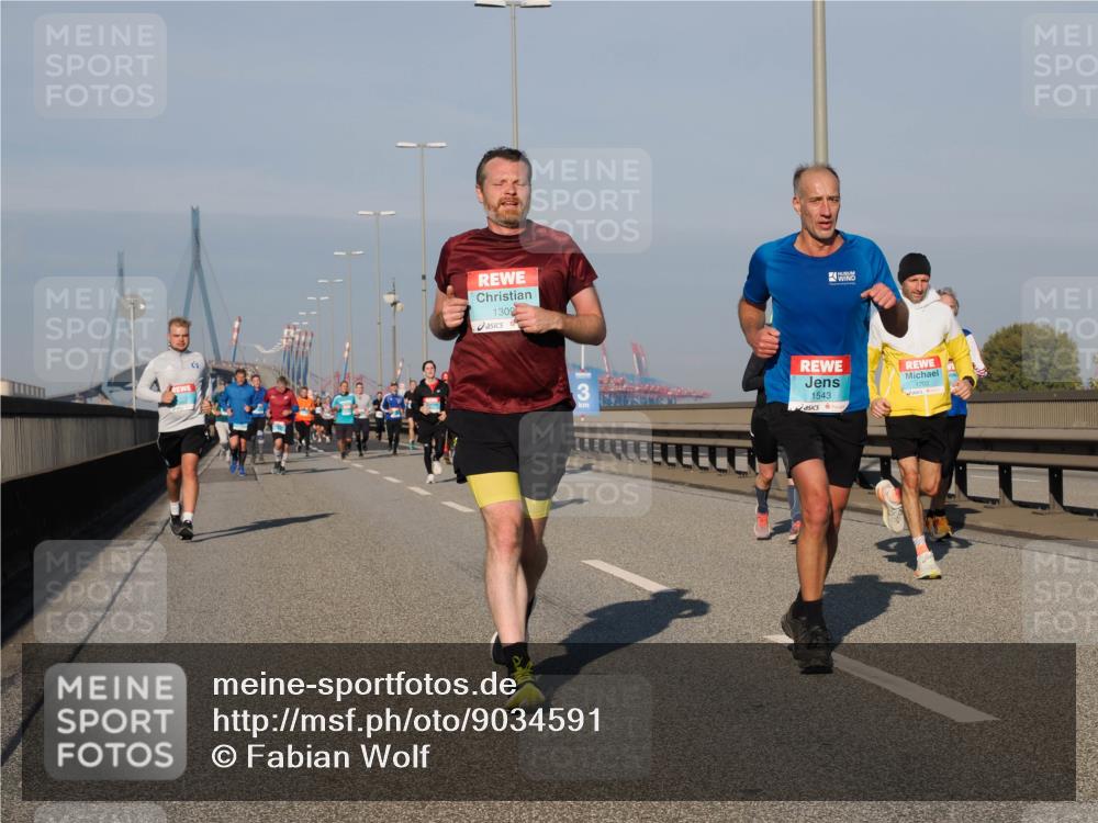 03.10.2025 - Köhlbrandbrückenlauf Fabian Wolf http://msf.ph/oto/9034591 03.10.2025 09:48:51 Position 3 1309, 1543, 1702 meine-sportfotos.de