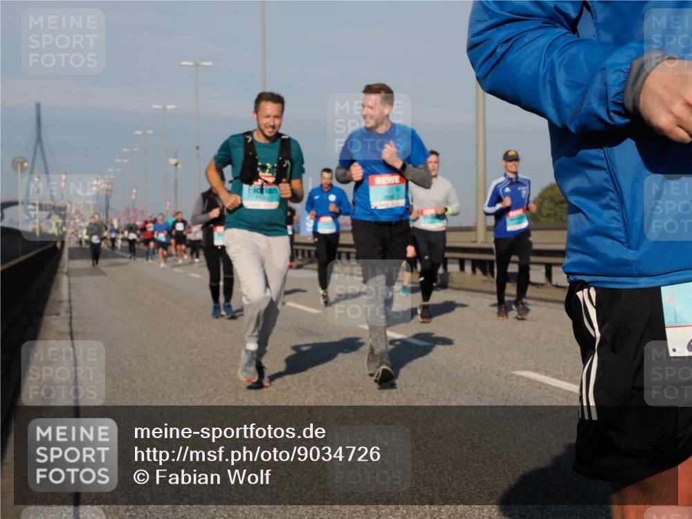 03.10.2025 - Köhlbrandbrückenlauf Fabian Wolf http://msf.ph/oto/9034726 03.10.2025 09:49:04 Position 3  meine-sportfotos.de