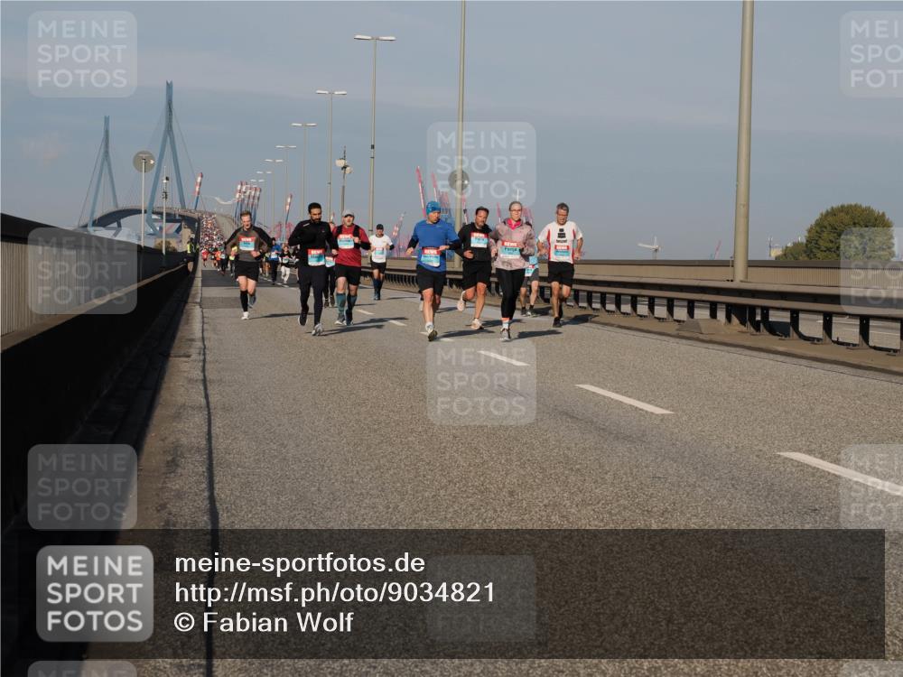 03.10.2025 - Köhlbrandbrückenlauf Fabian Wolf http://msf.ph/oto/9034821 03.10.2025 09:49:11 Position 3  meine-sportfotos.de
