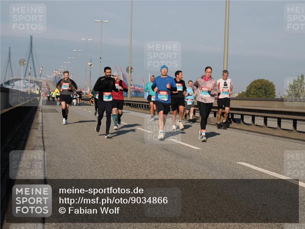 03.10.2025 - Köhlbrandbrückenlauf Fabian Wolf http://msf.ph/oto/9034866 03.10.2025 09:49:14 Position 3  meine-sportfotos.de