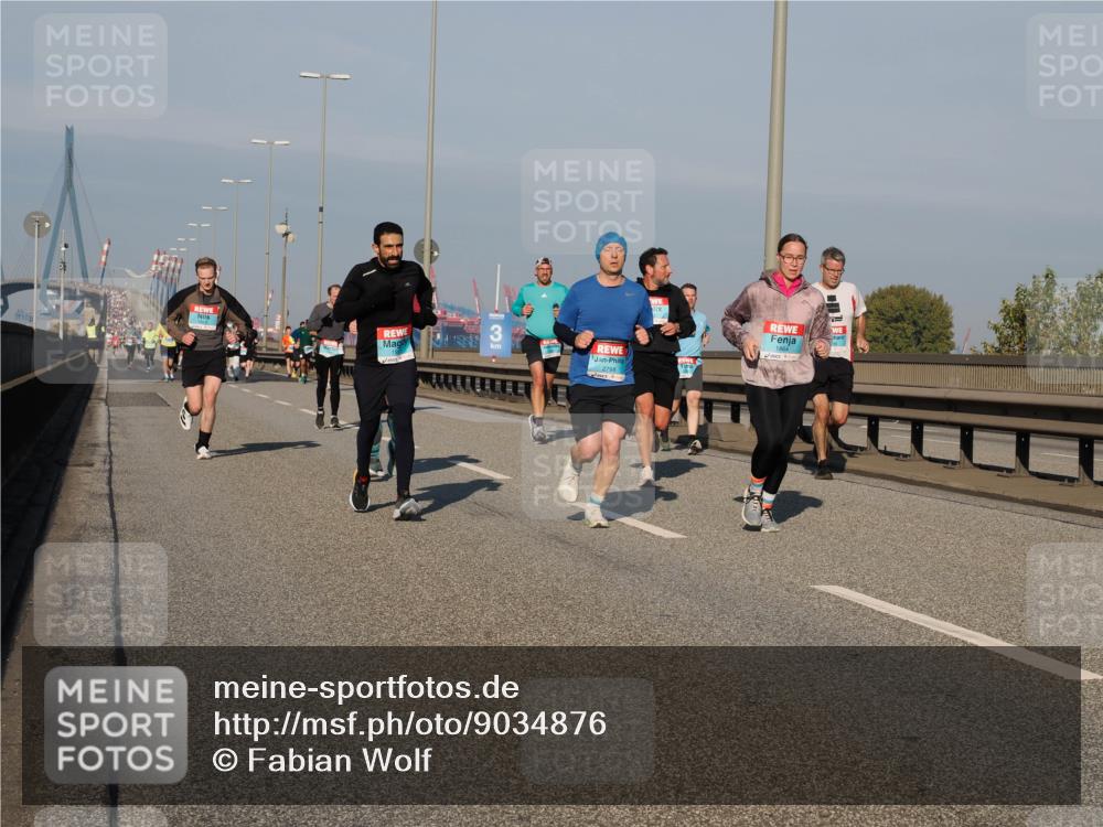 03.10.2025 - Köhlbrandbrückenlauf Fabian Wolf http://msf.ph/oto/9034876 03.10.2025 09:49:14 Position 3 3 meine-sportfotos.de