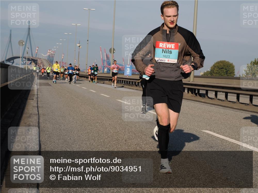 03.10.2025 - Köhlbrandbrückenlauf Fabian Wolf http://msf.ph/oto/9034951 03.10.2025 09:49:19 Position 3 1623 meine-sportfotos.de