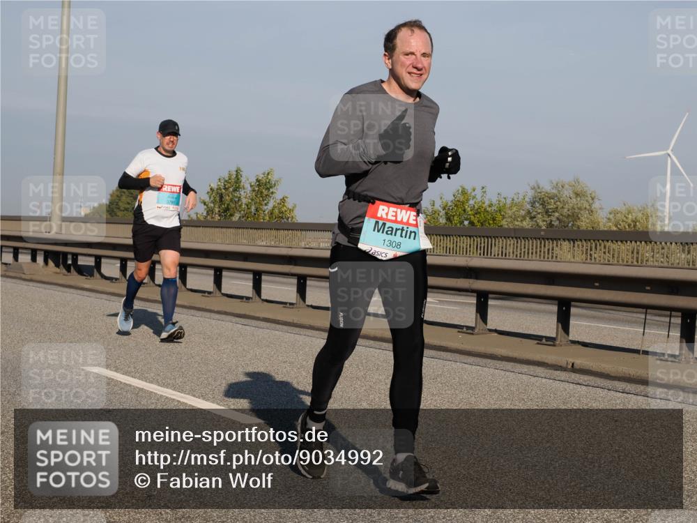 03.10.2025 - Köhlbrandbrückenlauf Fabian Wolf http://msf.ph/oto/9034992 03.10.2025 09:49:22 Position 3 3791, 1308 meine-sportfotos.de