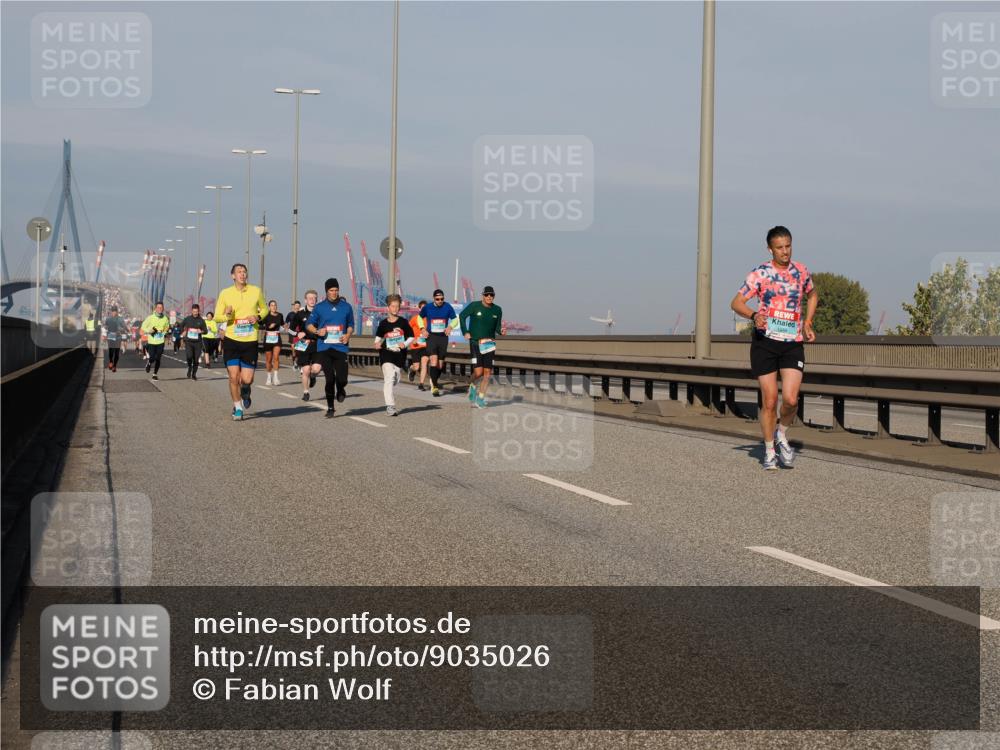 03.10.2025 - Köhlbrandbrückenlauf Fabian Wolf http://msf.ph/oto/9035026 03.10.2025 09:49:26 Position 3  meine-sportfotos.de