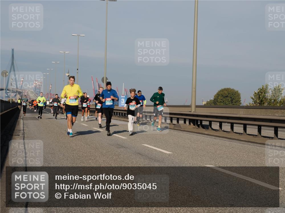 03.10.2025 - Köhlbrandbrückenlauf Fabian Wolf http://msf.ph/oto/9035045 03.10.2025 09:49:28 Position 3  meine-sportfotos.de