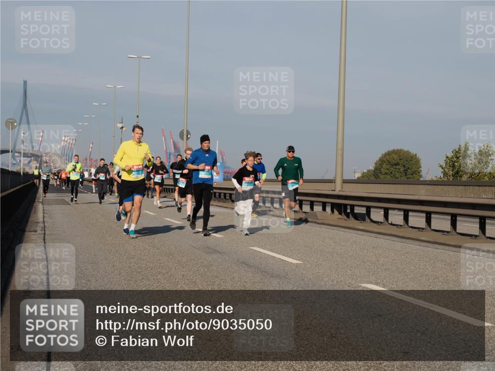 03.10.2025 - Köhlbrandbrückenlauf Fabian Wolf http://msf.ph/oto/9035050 03.10.2025 09:49:29 Position 3  meine-sportfotos.de