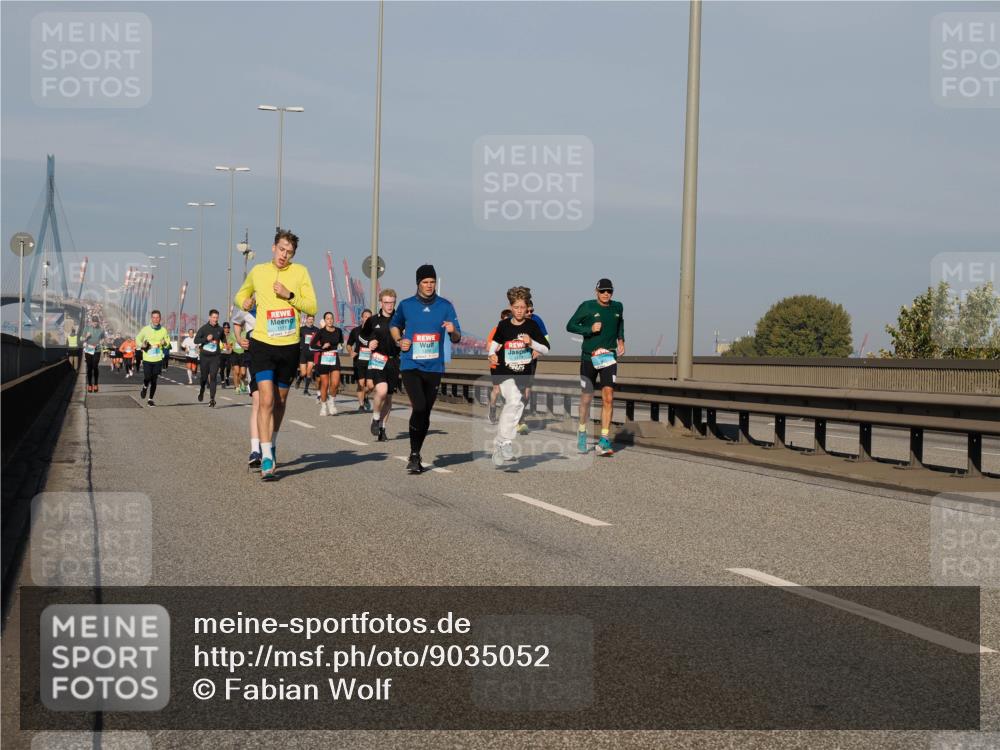 03.10.2025 - Köhlbrandbrückenlauf Fabian Wolf http://msf.ph/oto/9035052 03.10.2025 09:49:29 Position 3  meine-sportfotos.de