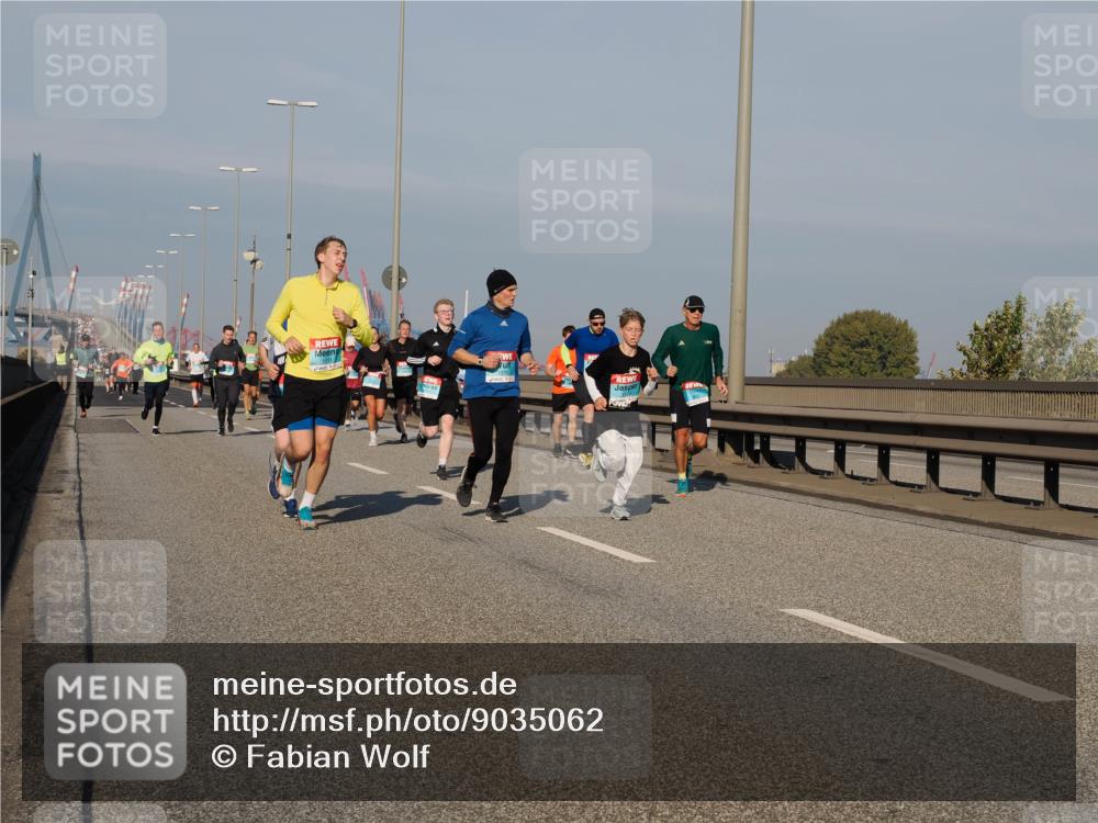 03.10.2025 - Köhlbrandbrückenlauf Fabian Wolf http://msf.ph/oto/9035062 03.10.2025 09:49:29 Position 3  meine-sportfotos.de