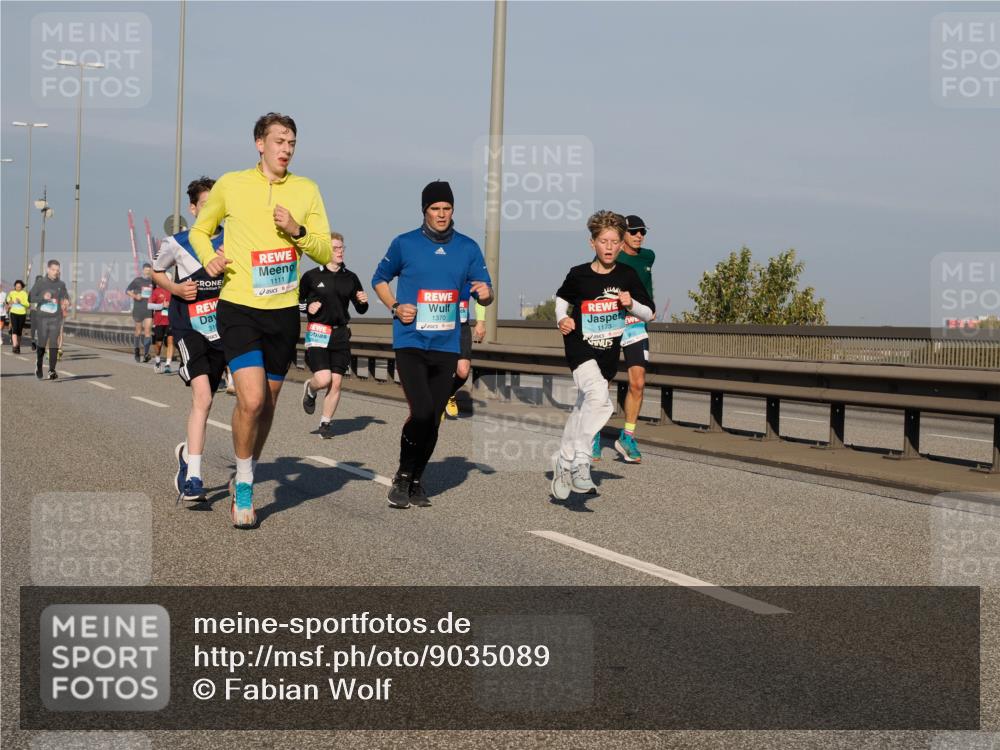 03.10.2025 - Köhlbrandbrückenlauf Fabian Wolf http://msf.ph/oto/9035089 03.10.2025 09:49:31 Position 3 315, 1111, 1370, 1173 meine-sportfotos.de