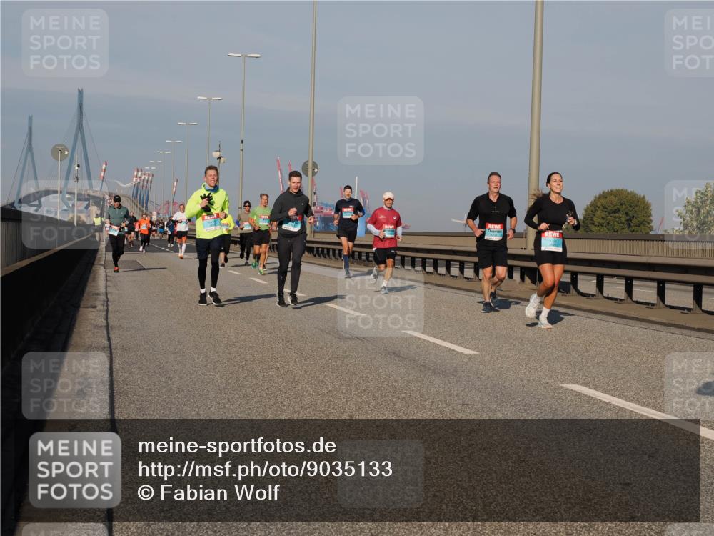 03.10.2025 - Köhlbrandbrückenlauf Fabian Wolf http://msf.ph/oto/9035133 03.10.2025 09:49:35 Position 3  meine-sportfotos.de