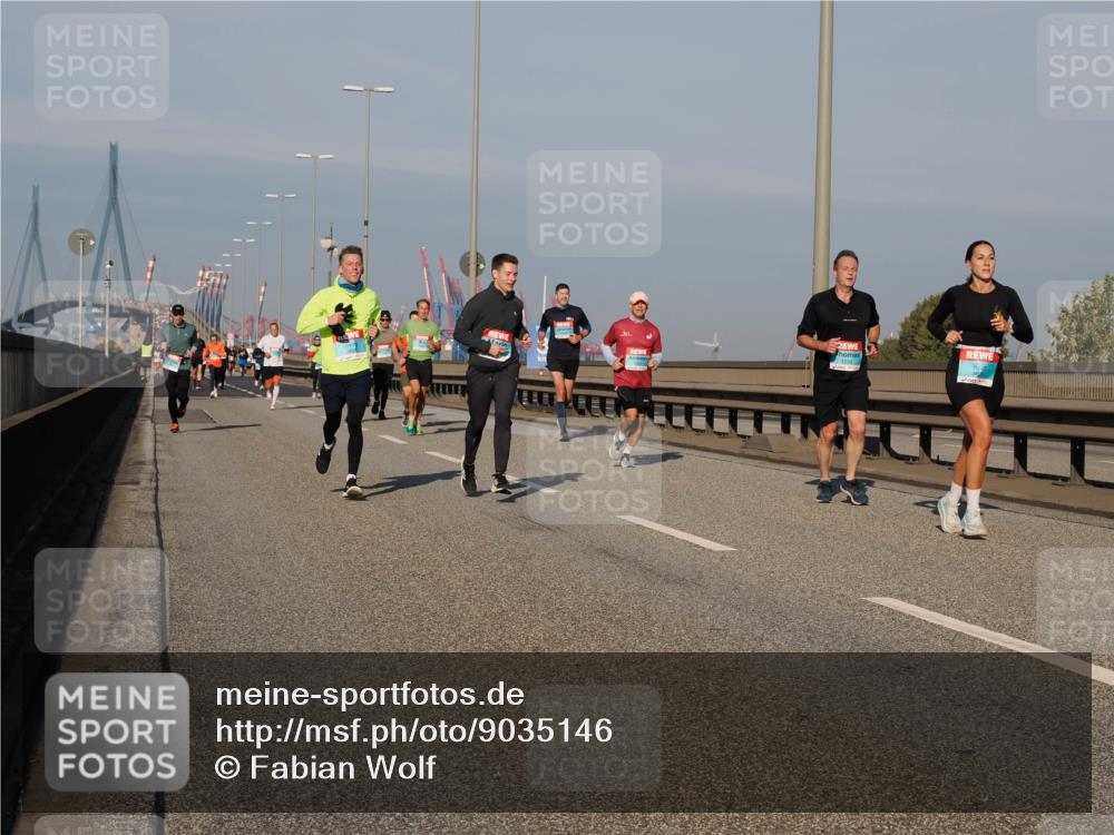 03.10.2025 - Köhlbrandbrückenlauf Fabian Wolf http://msf.ph/oto/9035146 03.10.2025 09:49:35 Position 3 1239 meine-sportfotos.de