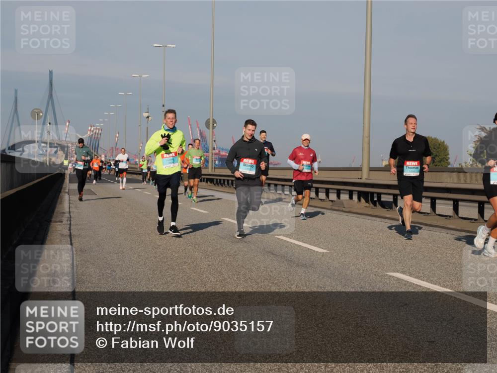 03.10.2025 - Köhlbrandbrückenlauf Fabian Wolf http://msf.ph/oto/9035157 03.10.2025 09:49:36 Position 3 1239 meine-sportfotos.de