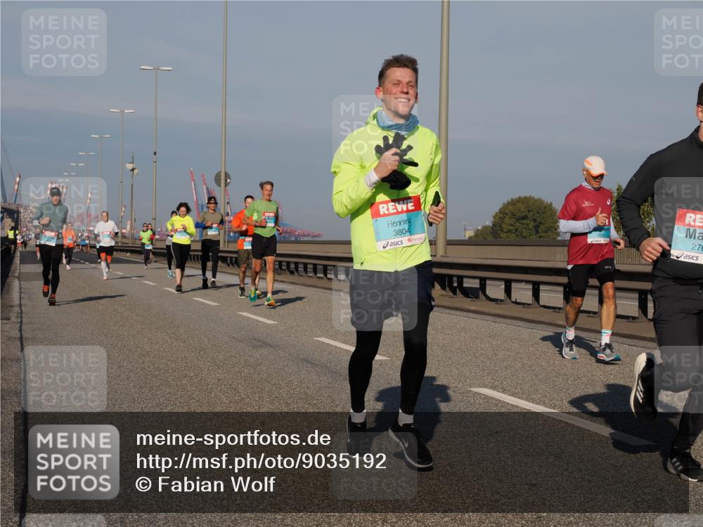 03.10.2025 - Köhlbrandbrückenlauf Fabian Wolf http://msf.ph/oto/9035192 03.10.2025 09:49:39 Position 3 3804, 276 meine-sportfotos.de